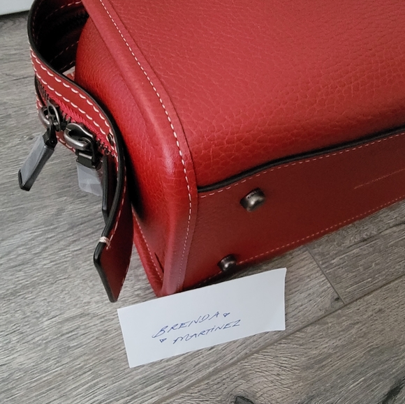 Coach Mickey Mouse Rouge - Picture 8 of 16